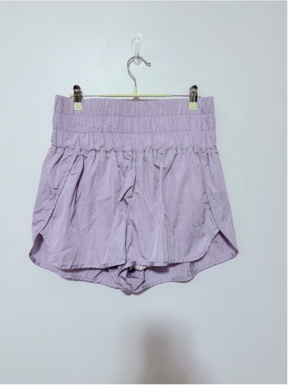 FP Movement Women’s High Rise Running Shorts Lavender Purple Size XL Lined - Picture 2 of 3